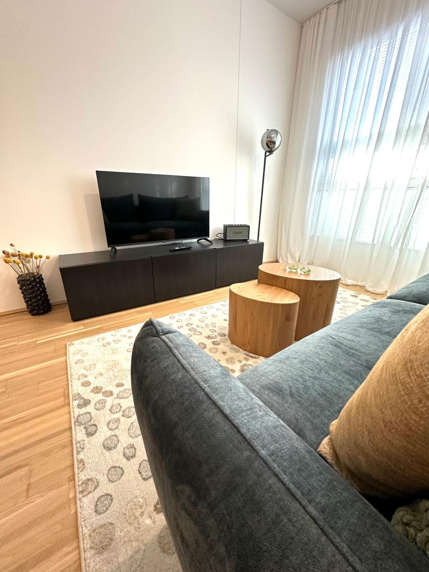 Coho City Apartments Mit Hauseigener Tiefgarage Wien Ngoại thất bức ảnh