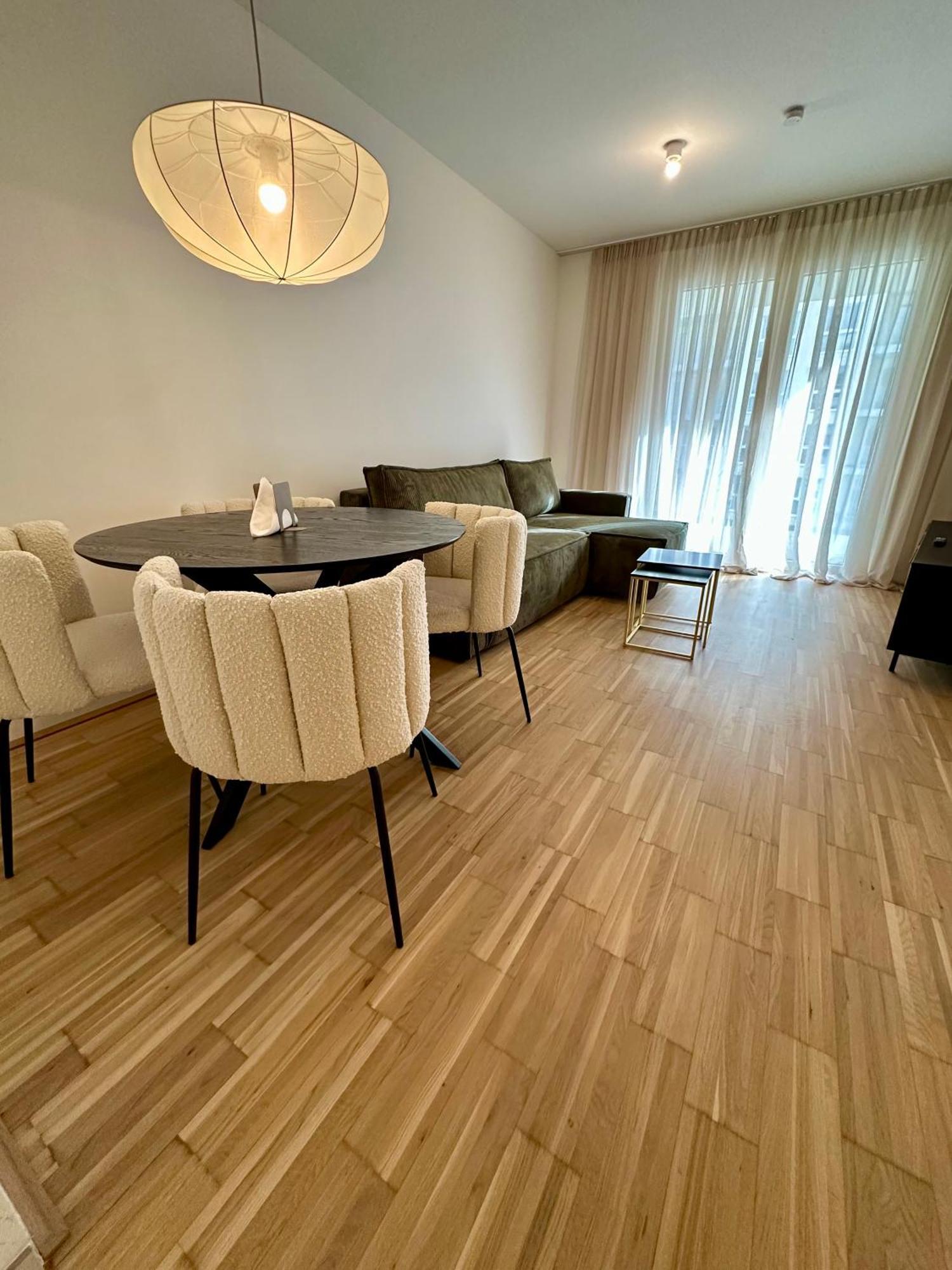 Coho City Apartments Mit Hauseigener Tiefgarage Wien Ngoại thất bức ảnh