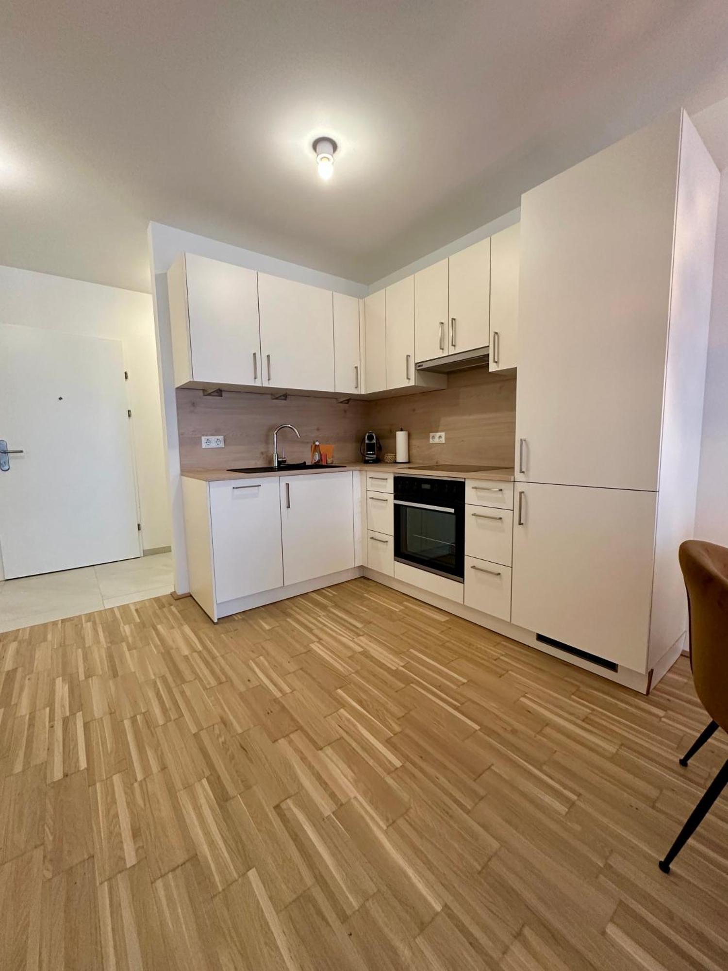 Coho City Apartments Mit Hauseigener Tiefgarage Wien Ngoại thất bức ảnh